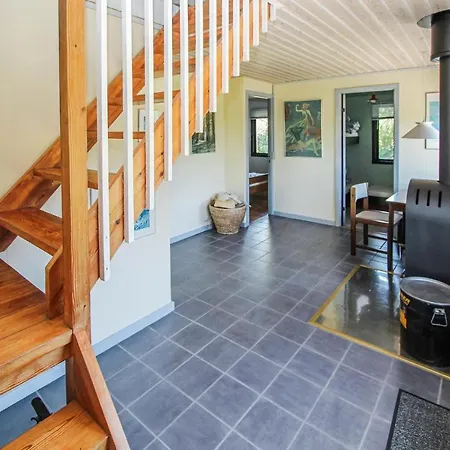2 Bedroom Beautiful In Samso
